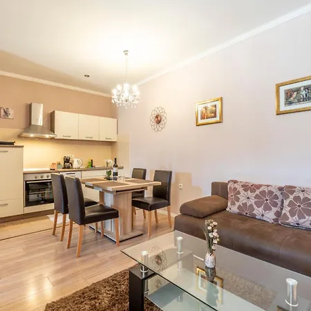 Anitea Apartment *