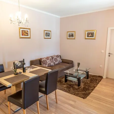 Anitea Apartment Pula