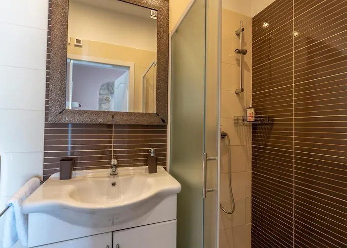 Anitea Διαμέρισμα Πούλα